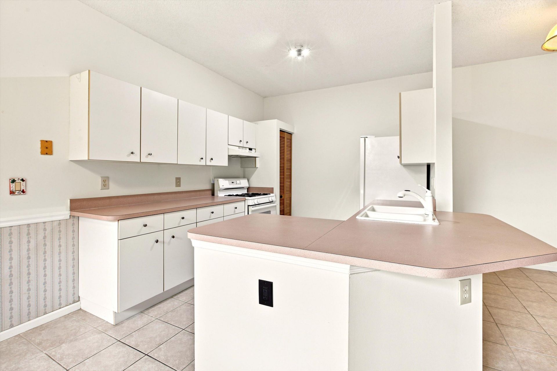 1490 Fairway Circle, Greenacres, FL 33413 Photo