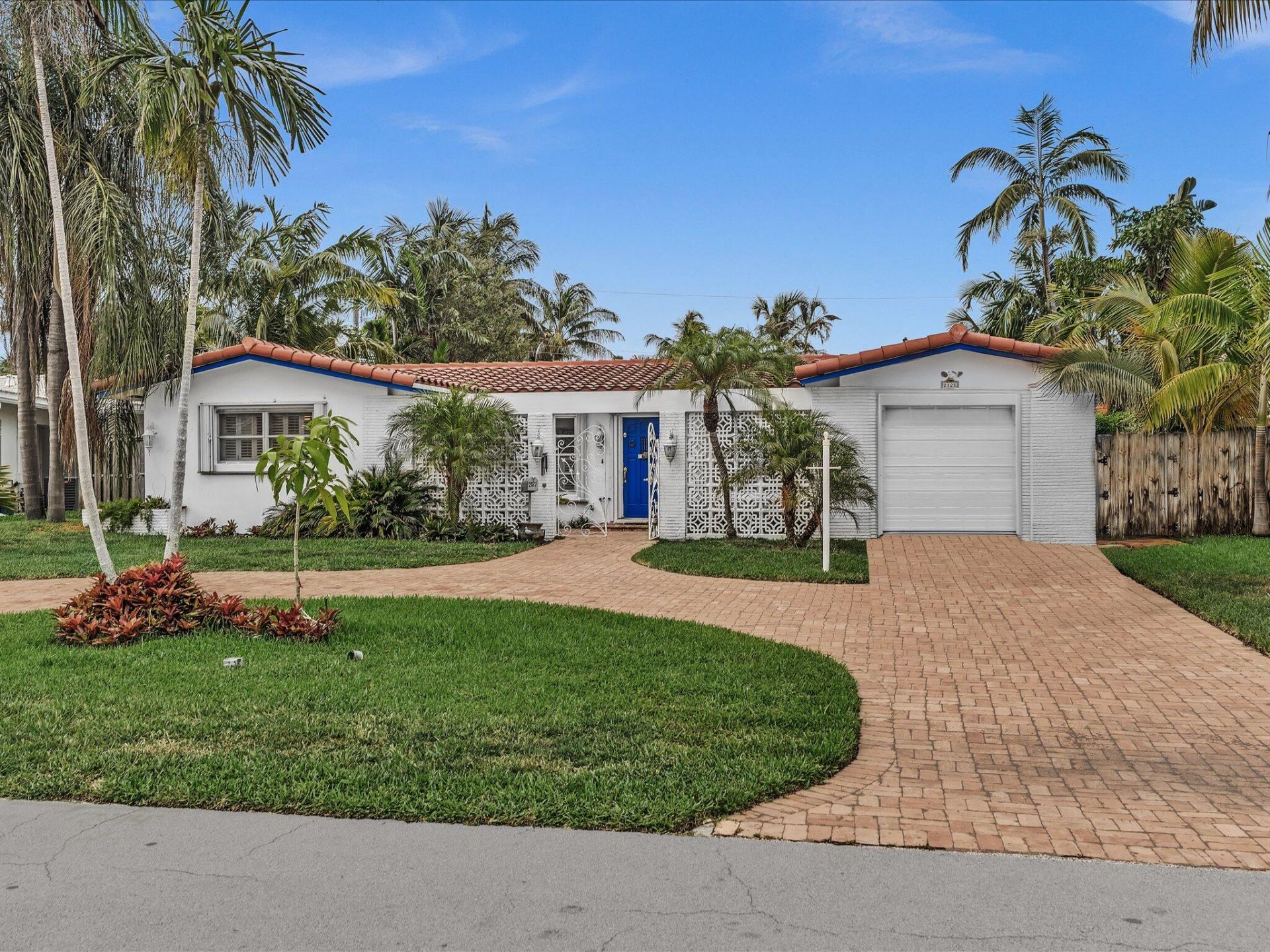 2121 NE 52nd Street, Fort Lauderdale, FL 33308 Photo