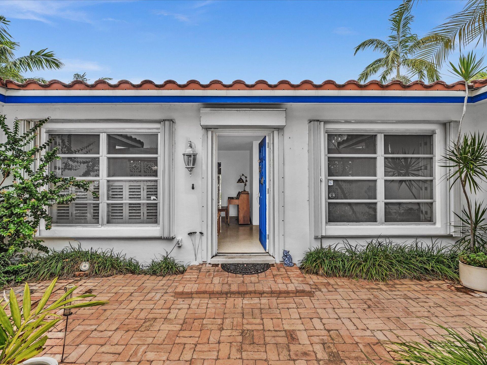 2121 NE 52nd Street, Fort Lauderdale, FL 33308 Photo