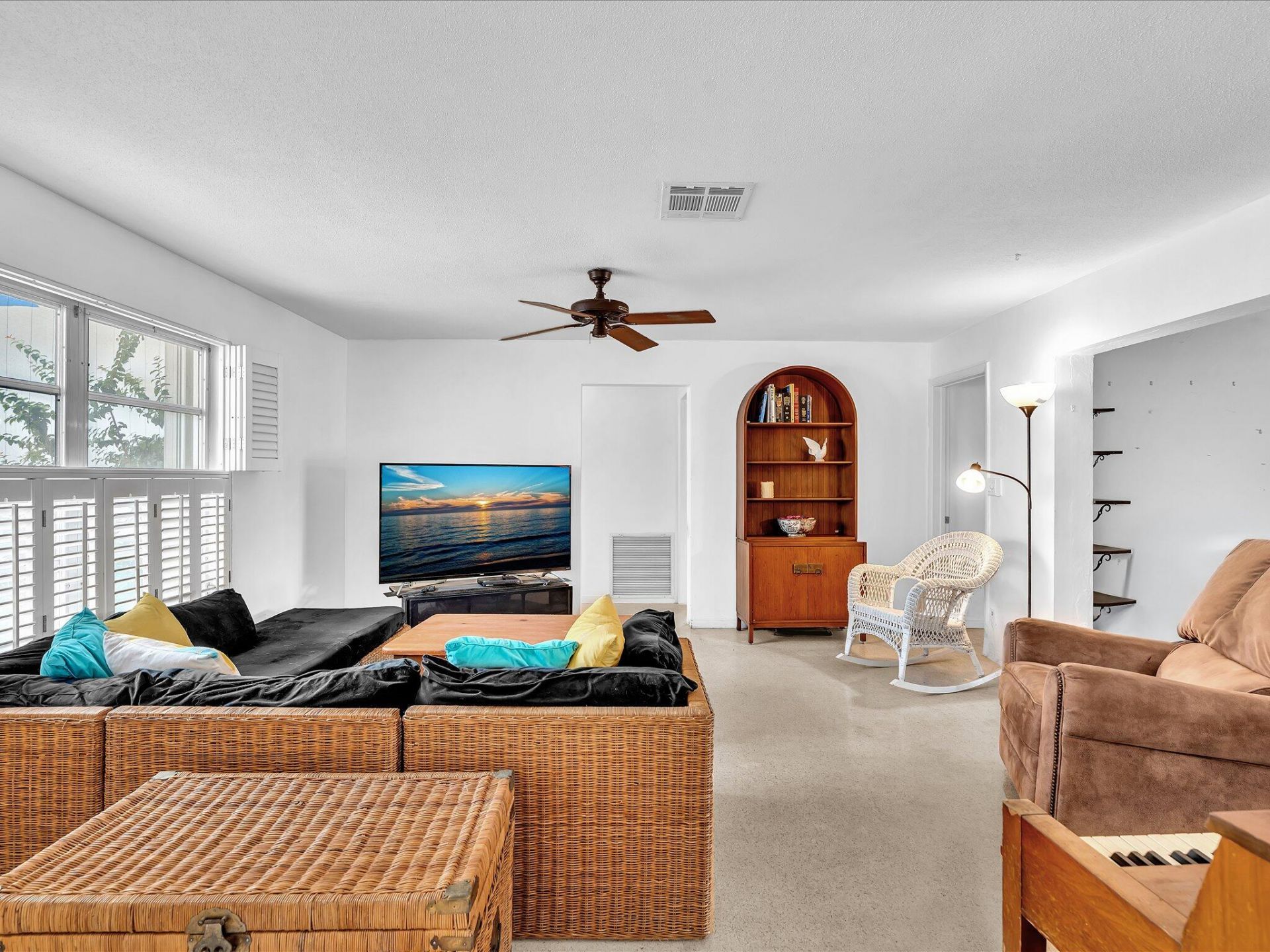 2121 NE 52nd Street, Fort Lauderdale, FL 33308 Photo