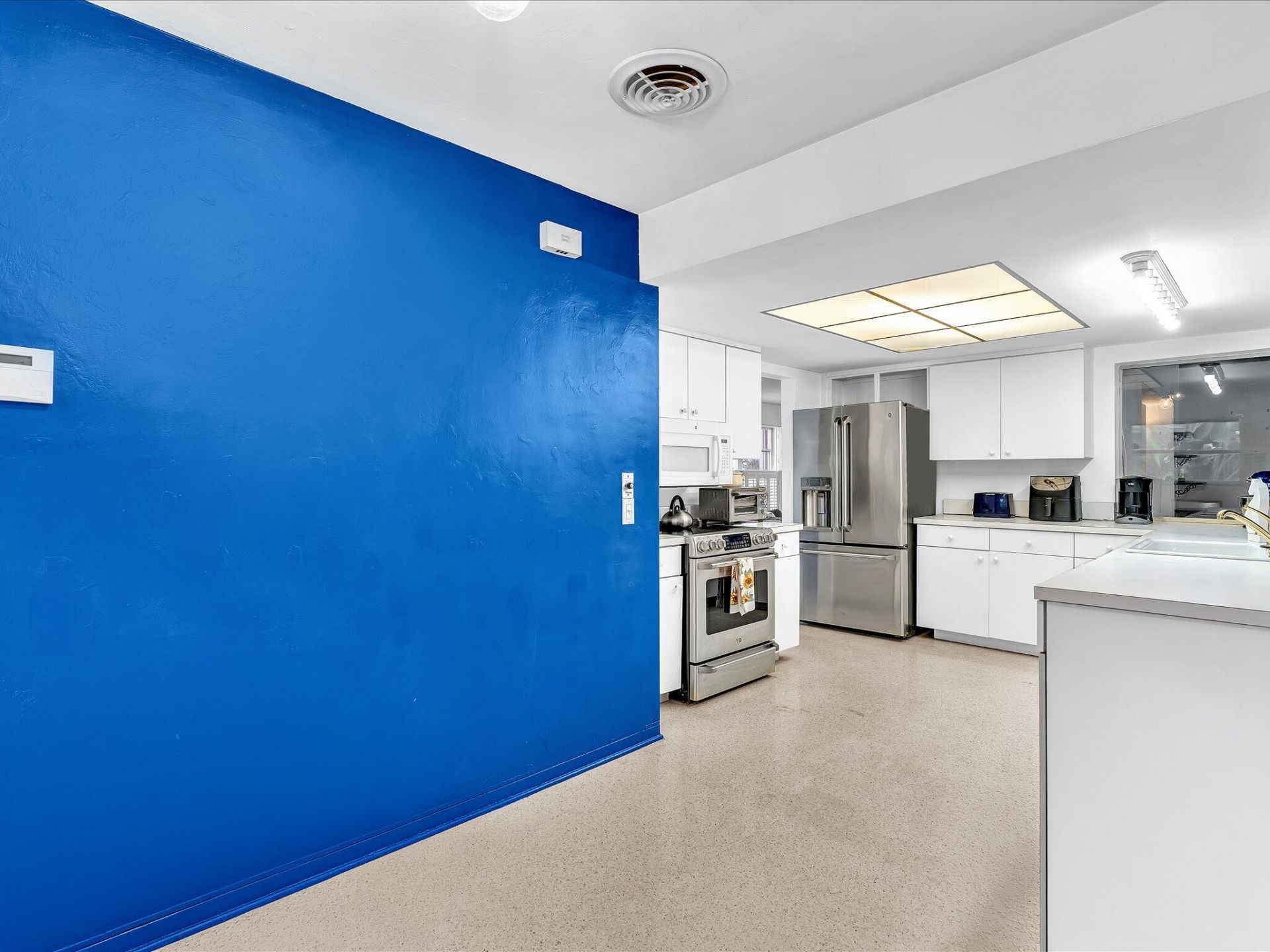 2121 NE 52nd Street, Fort Lauderdale, FL 33308 Photo