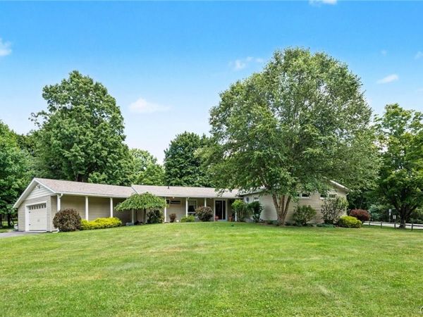 4566 Whetstone Road , Manlius, NY 13104
