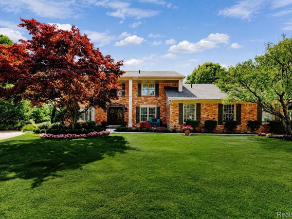 3313 Salem Court, Rochester Hills, Mi 48306