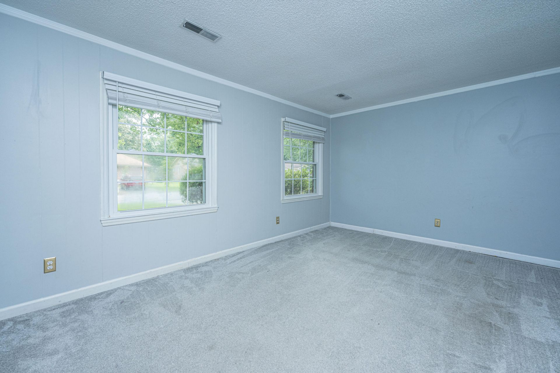 200 Heber Road Photo 5