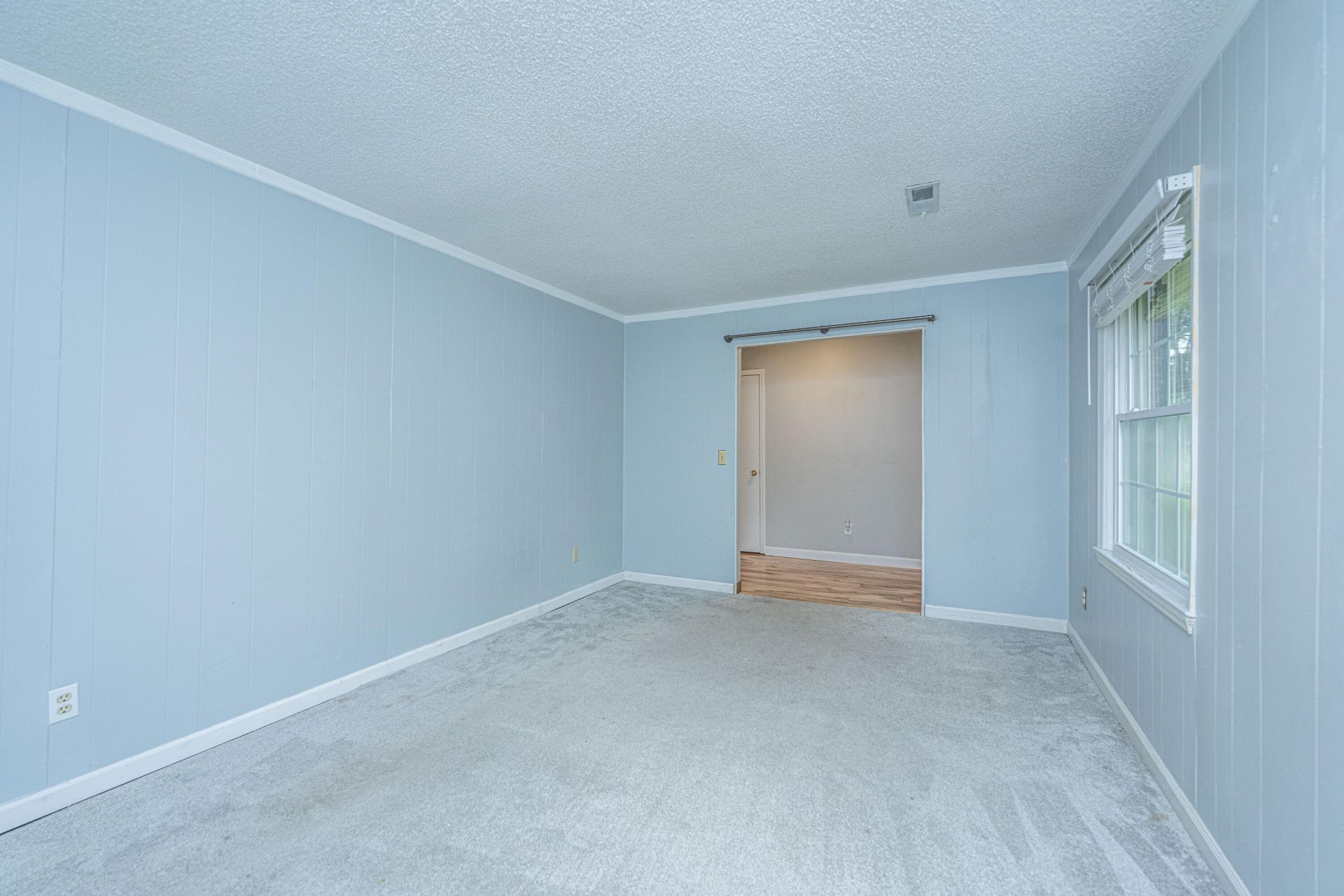 200 Heber Road Photo 7