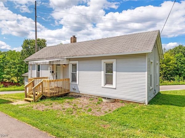 192 1st Street NE, Barberton, OH 44203