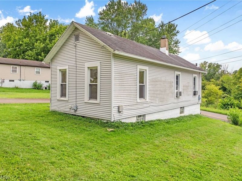 192 1st Street NE, Barberton, OH 44203 Photo 34