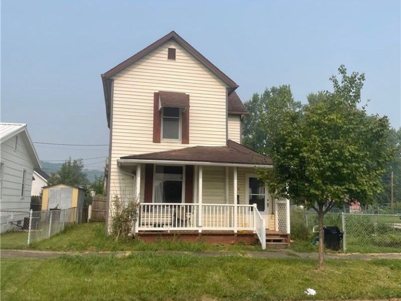 418 S 8th Street , Cambridge, OH 43725 Photo 1