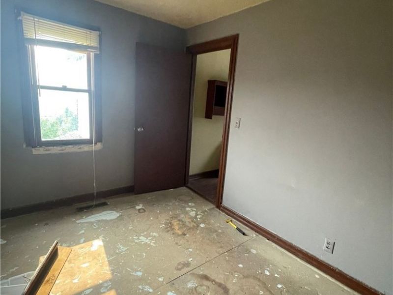 418 S 8th Street , Cambridge, OH 43725 Photo 18