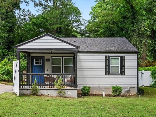 678 Commercial Avenue NW, Atlanta, GA 30318