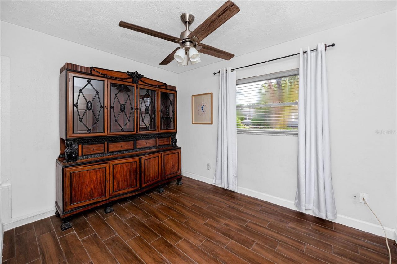 755 43rd Street N, Saint Petersburg, FL 33713 Photo