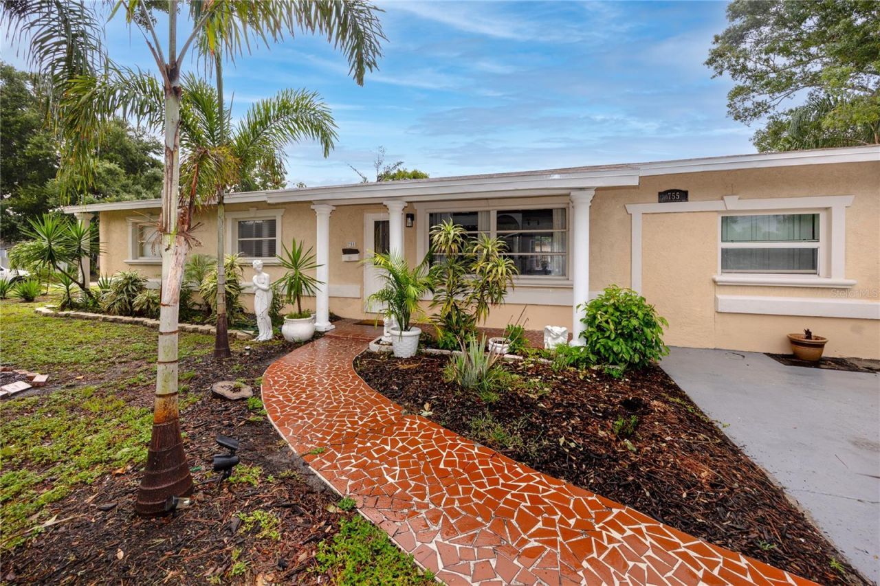 755 43rd Street N, Saint Petersburg, FL 33713 Photo