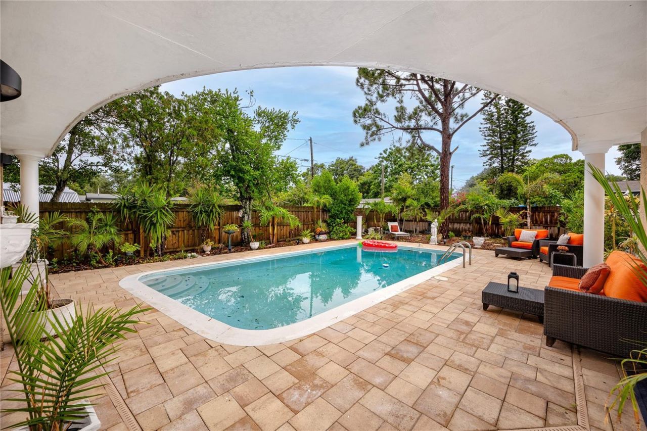 755 43rd Street N, Saint Petersburg, FL 33713 Photo