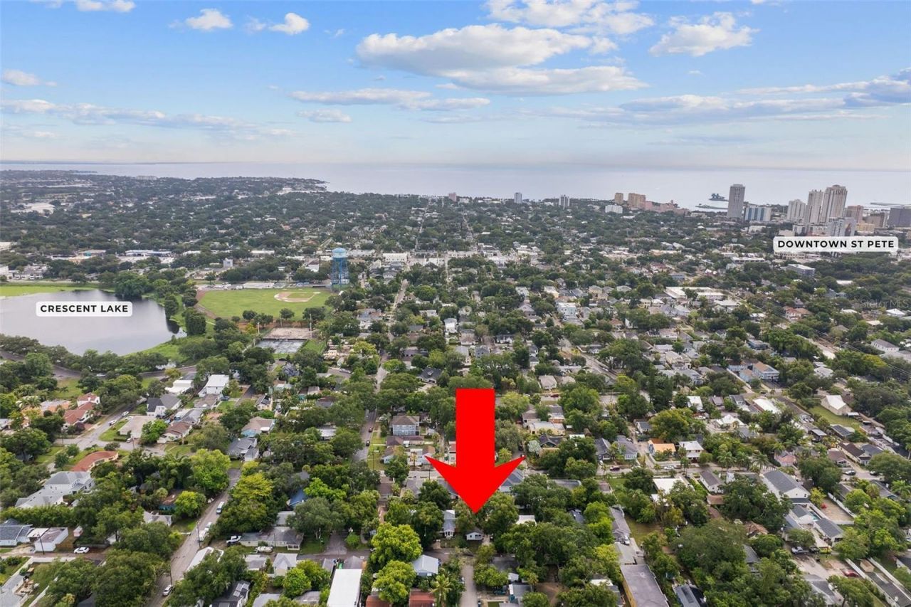1171 Highland Court N, Saint Petersburg, FL 33701 Photo