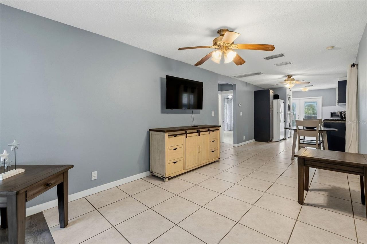 1171 Highland Court N, Saint Petersburg, FL 33701 Photo