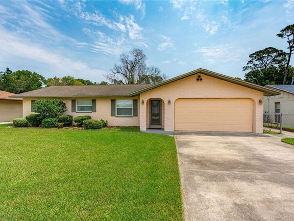 2955 CARRIAGE DRIVE , SOUTH DAYTONA, FL 32119