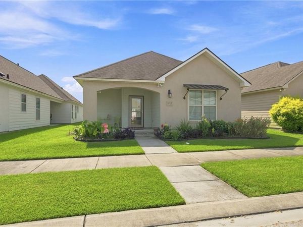 1443 GARDENIA Lane, Baton Rouge, LA 70820