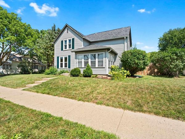 335 Plum, Vermillion, SD 57069