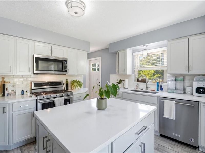 2960 Oakland Avenue, Dayton, OH 45409 Photo 16