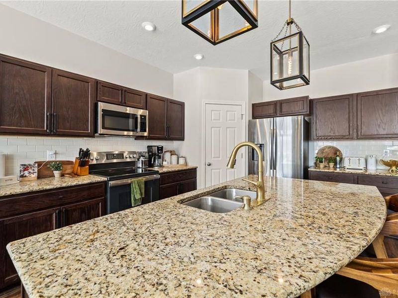 2160 Prestwick Bend, Miamisburg, OH 45342 Photo 19