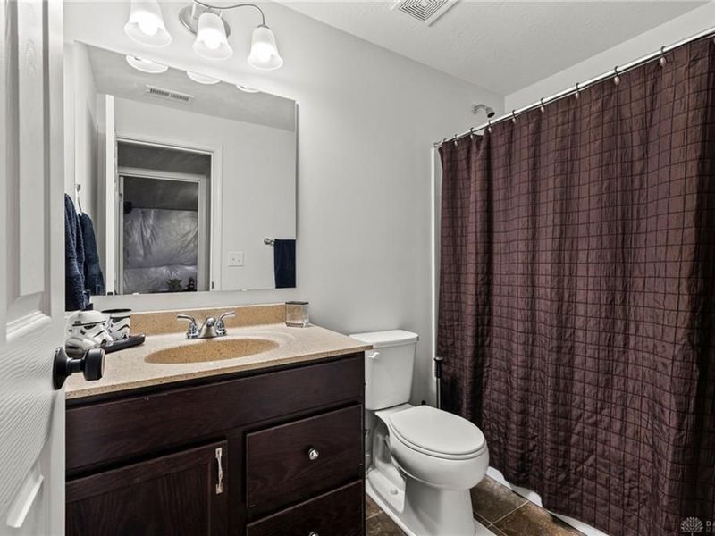 2160 Prestwick Bend, Miamisburg, OH 45342 Photo 38