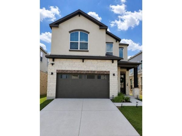 1531 N Red Bud LN , Unit 43, Round Rock, TX 78665