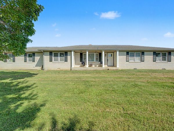 11325 Greenville Rd, Hopkinsville, KY 42240