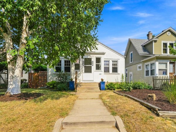 2841 36th Avenue S, Minneapolis, MN 55406