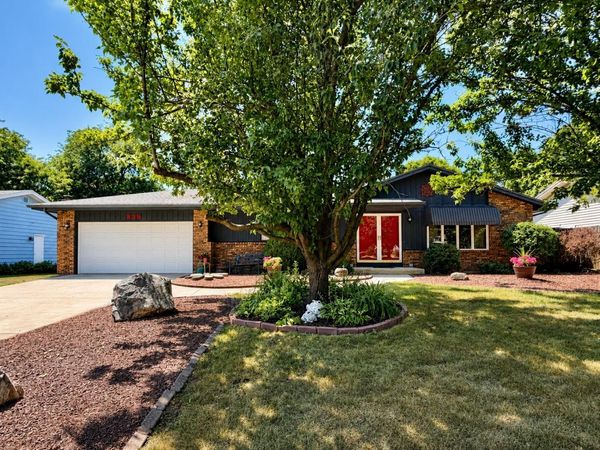 839 Sussex Drive, Janesville, WI 53546