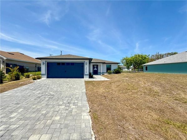 3010 NE 6th PL , CAPE CORAL, FL 33909