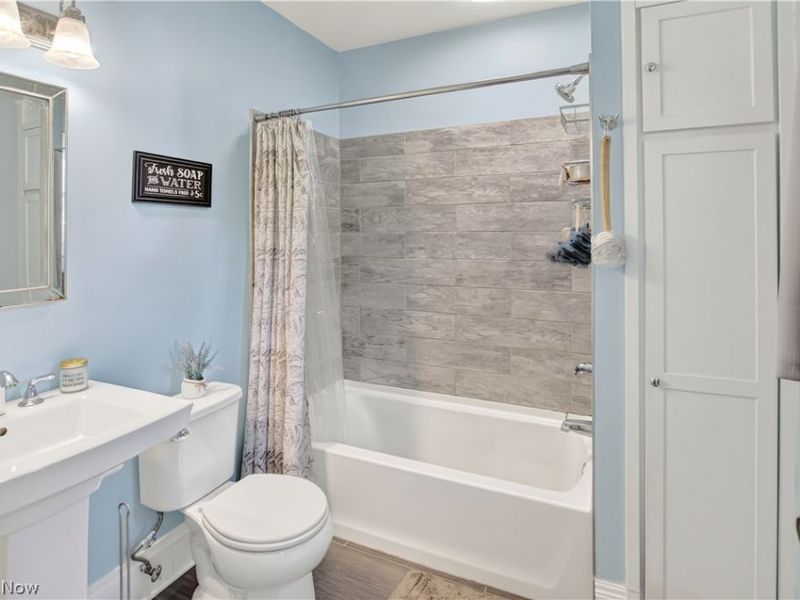 1644 Cordova Avenue , Lakewood, OH 44107 Photo 25
