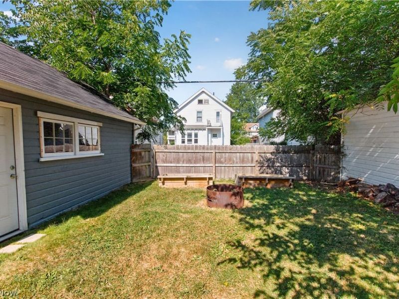 1644 Cordova Avenue , Lakewood, OH 44107 Photo 37