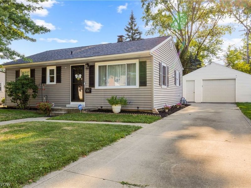 333 Olive Street , Elyria, OH 44035 Photo 2