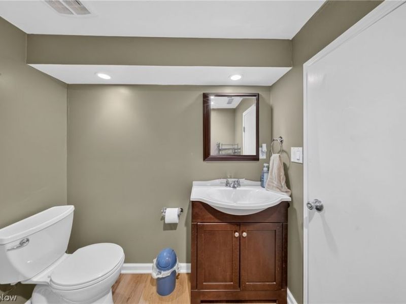 8122 Fernhill Avenue , Parma, OH 44129 Photo 25