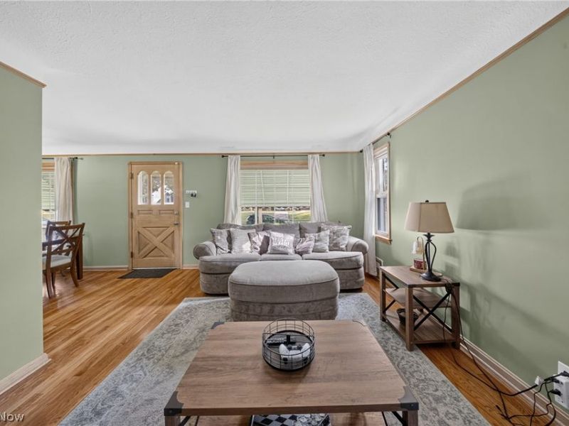 8122 Fernhill Avenue , Parma, OH 44129 Photo 4