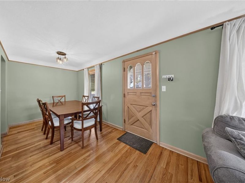 8122 Fernhill Avenue , Parma, OH 44129 Photo 6