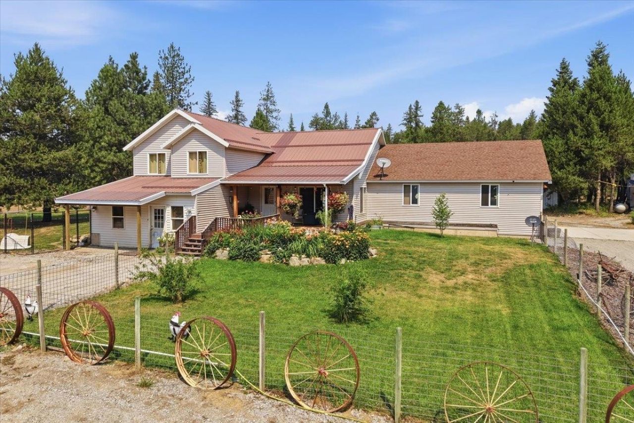 892 Driskill Rd, Newport, WA 99156 Main Photo
