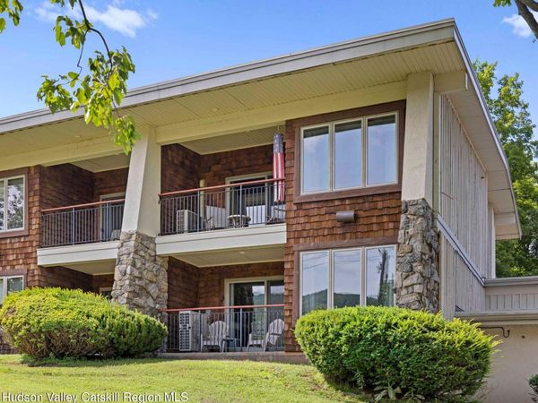 5220 Route 23, Unit #27, Windham, NY 12496