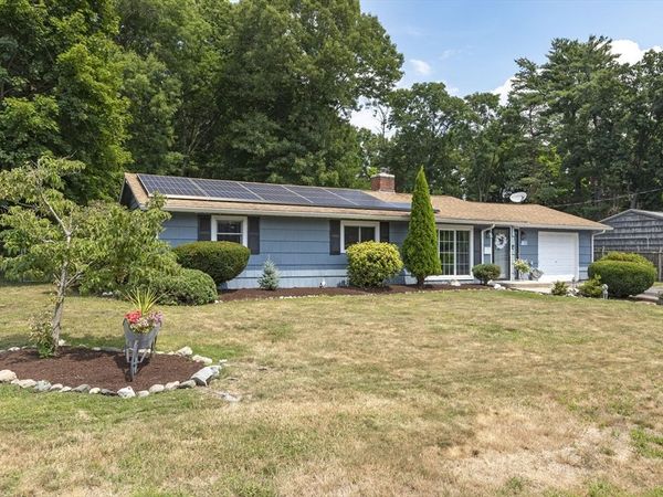 15 Michael Rd, Framingham, MA 01701