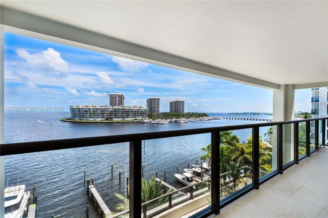 3535 Hiawatha Ave, Unit 504, Miami, FL 33133 Photo