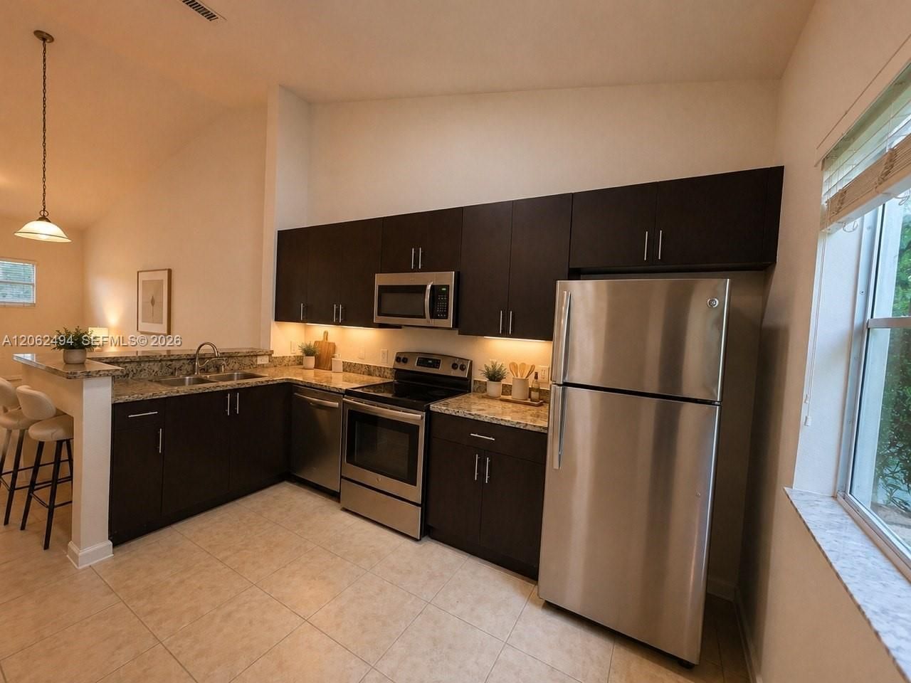 3431 W 80th St, Unit 202, Hialeah, FL 33018 Photo
