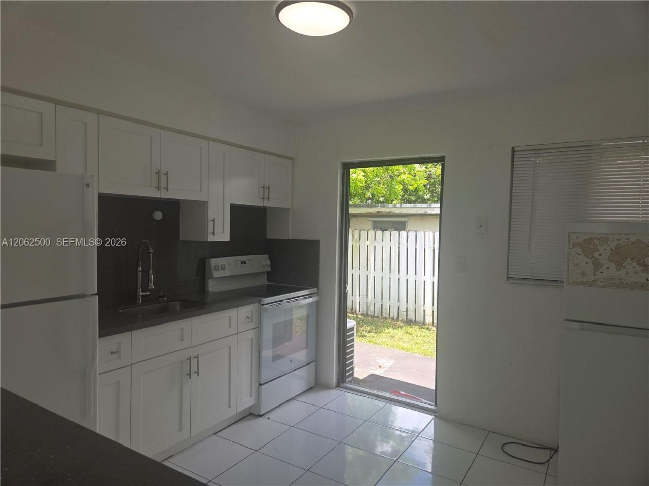 836 NW 98th St, Miami, FL 33150 Photo