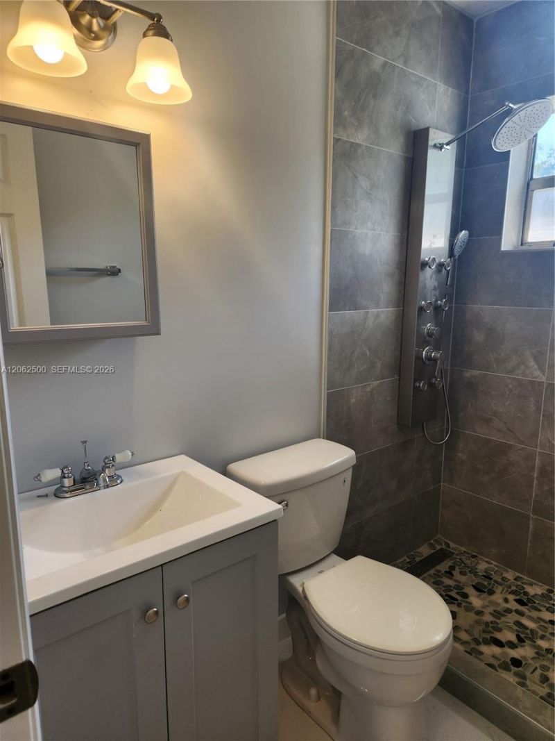 836 NW 98th St, Miami, FL 33150 Photo