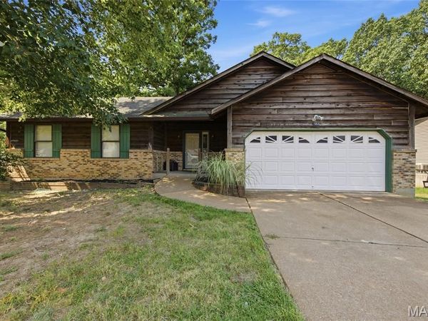 2553 Tricia Lane, High Ridge, MO 63049
