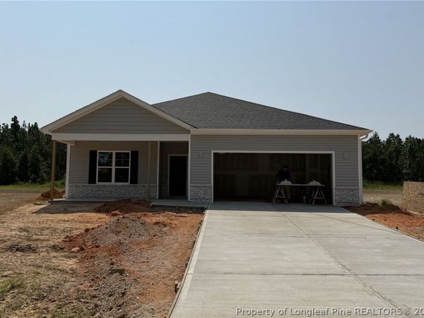 365 Thorntons Creek Drive, Harnett, NC 28376