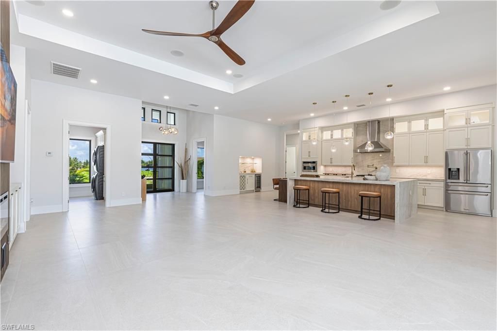 18433 Royal Hammock Blvd, Naples, FL 34114 Photo