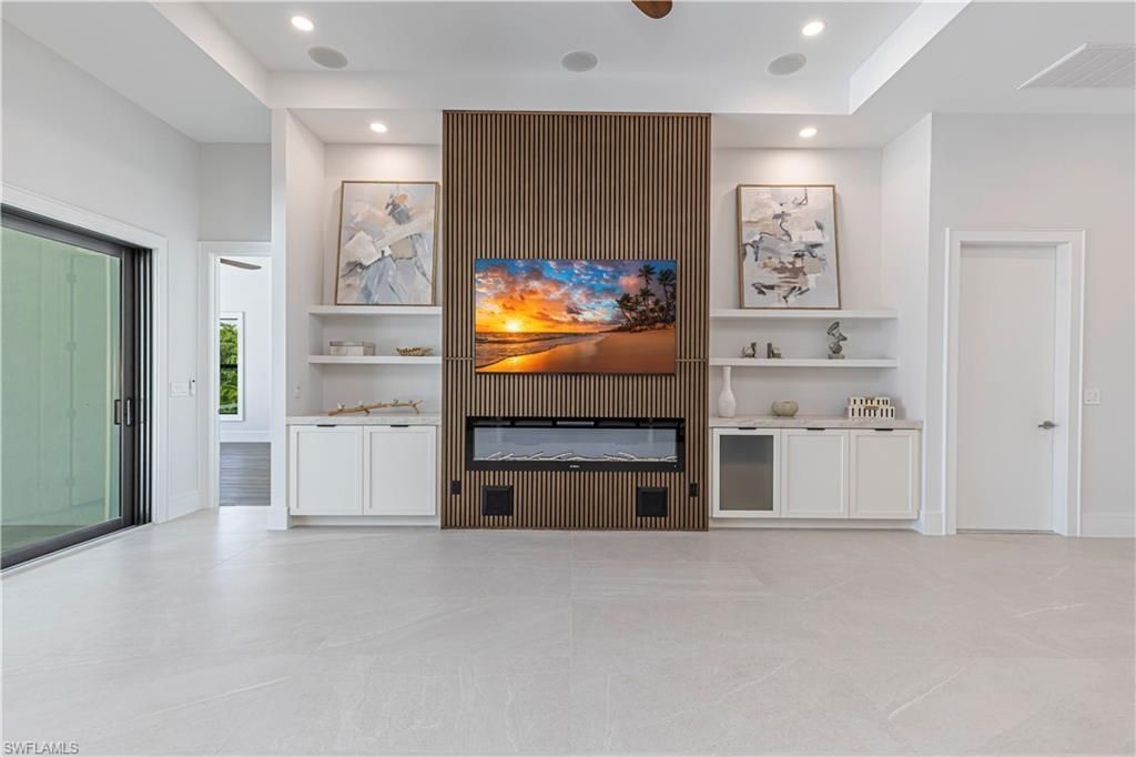 18433 Royal Hammock Blvd, Naples, FL 34114 Photo
