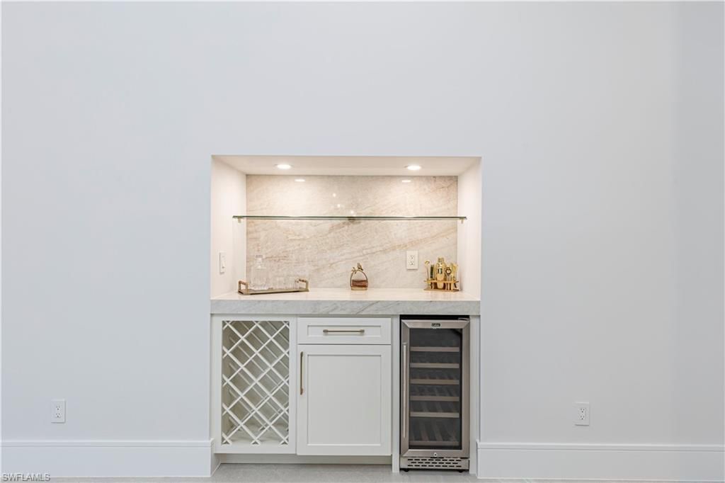 18433 Royal Hammock Blvd, Naples, FL 34114 Photo