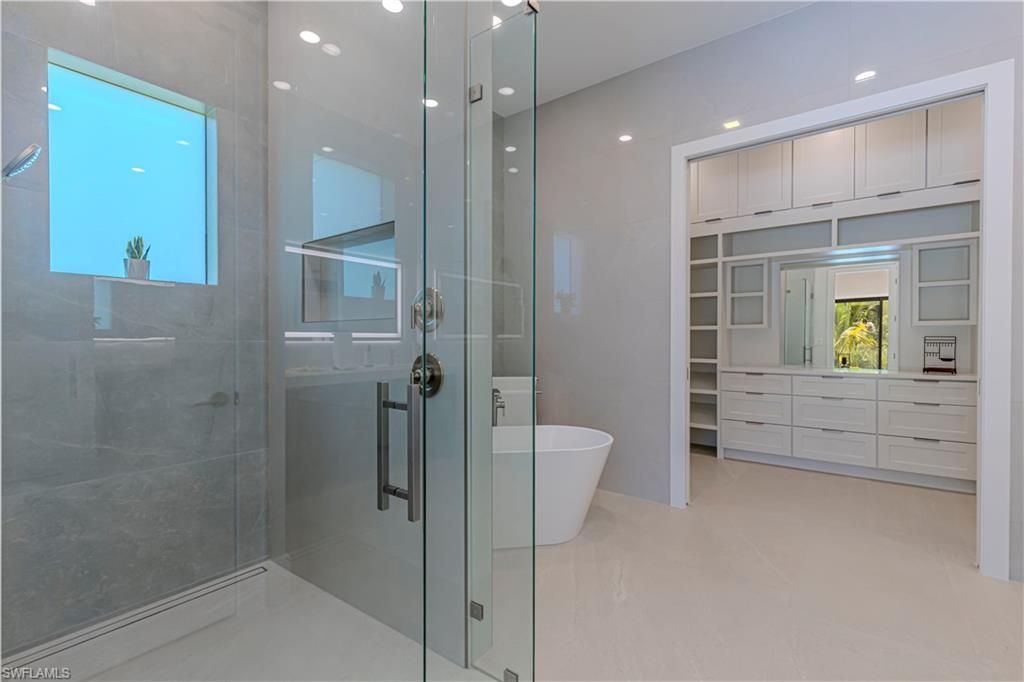 18433 Royal Hammock Blvd, Naples, FL 34114 Photo