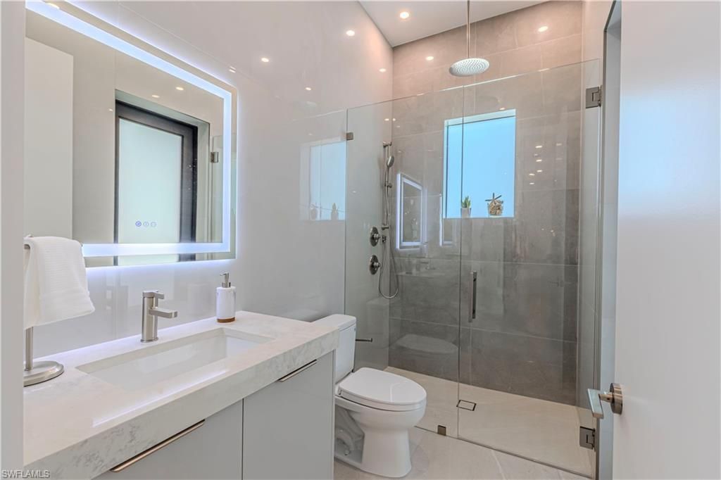 18433 Royal Hammock Blvd, Naples, FL 34114 Photo